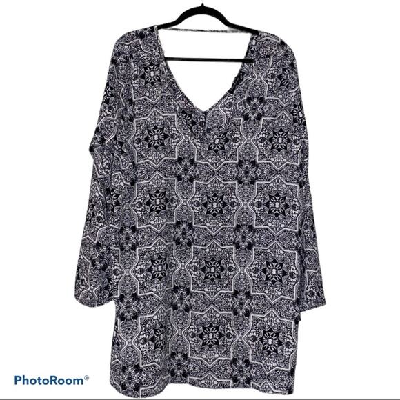 Living Doll Los Angeles size 1X black/white top - Picture 1 of 10